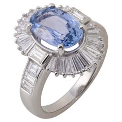 Anello cocktail in platino con zaffiro e diamante d
epoca GIA da 3.70 carati senza calore