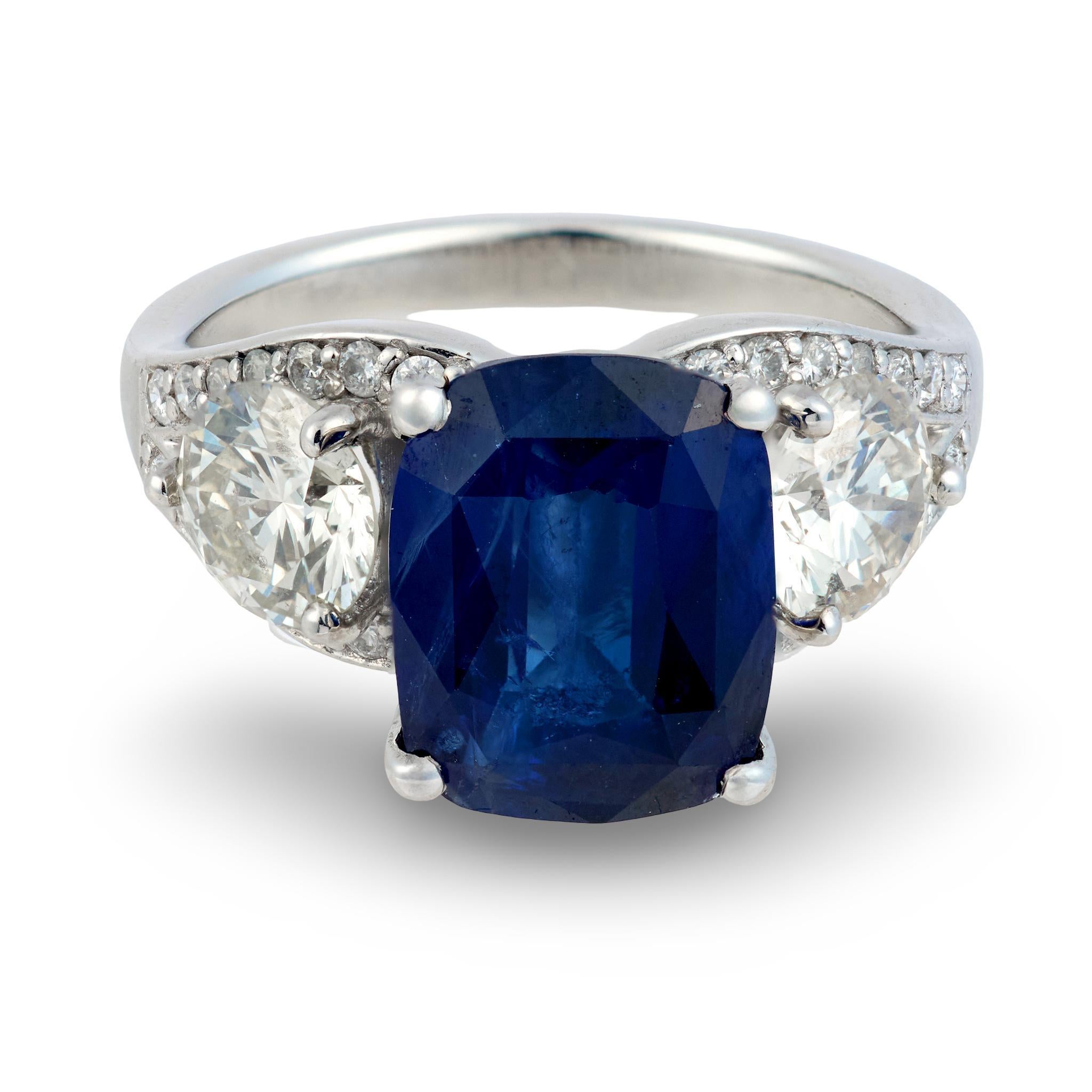 Vintage GIA 4,00 quilates zafiro de Ceilán diamante platino anillo de compromiso Contemporáneo en venta