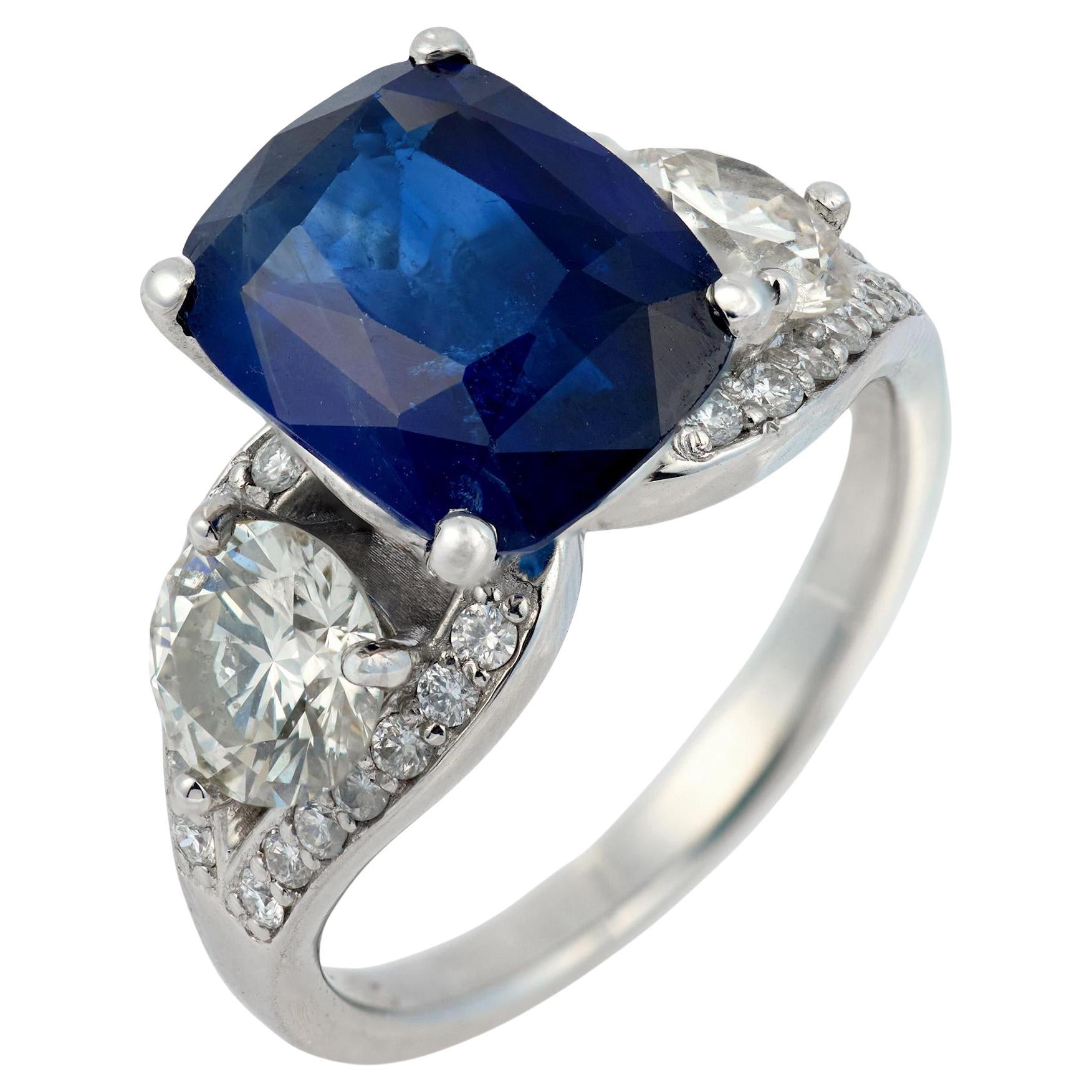 Vintage GIA 4.00 carat Ceylon sapphire diamond platinum engagement ring