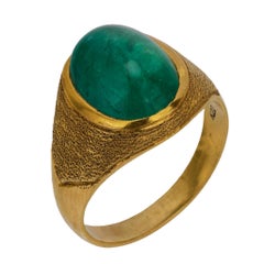 Vintage GIA 9.20 carat emerald 22k yellow gold ring