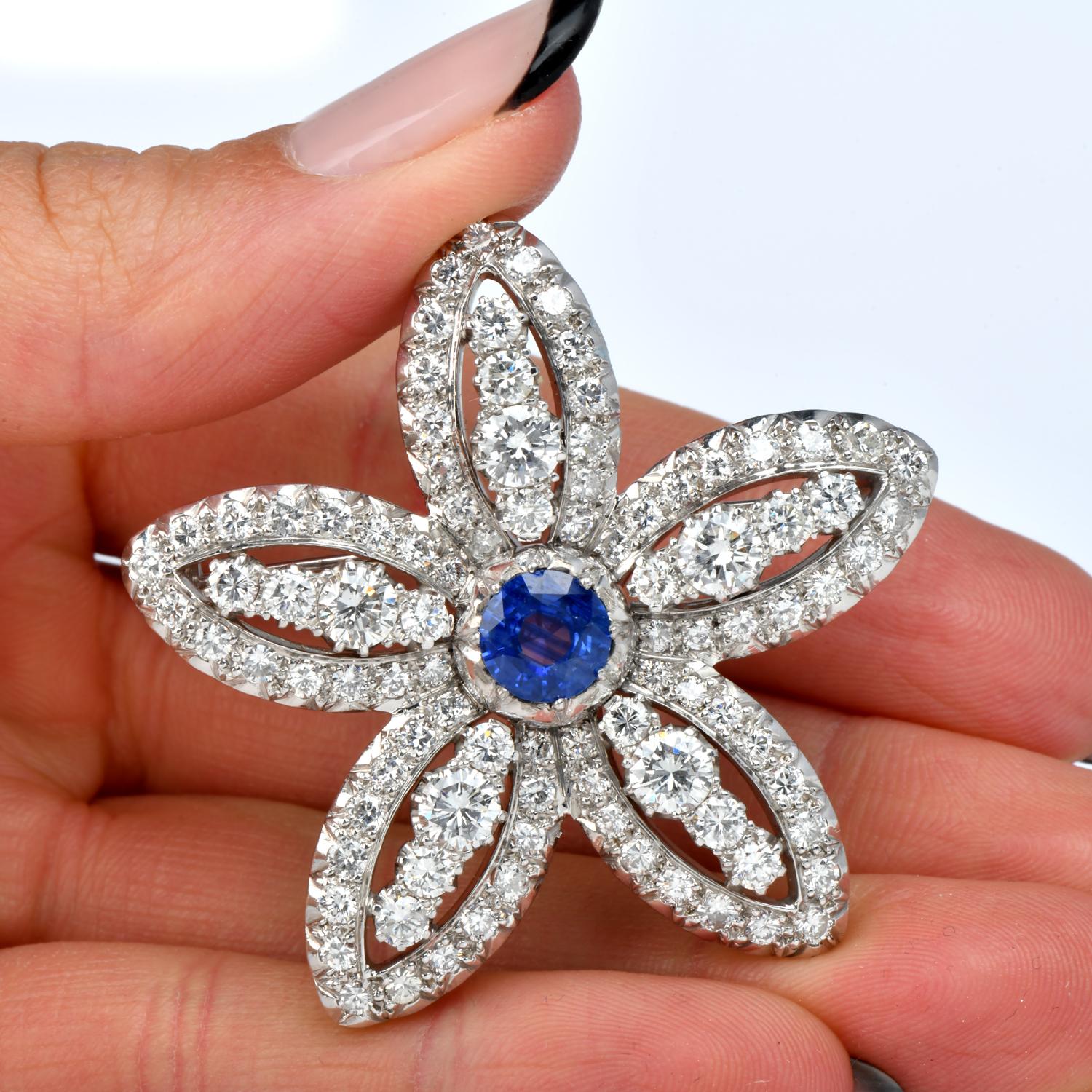 Women's or Men's Vintage GIA Blue Sapphire Diamond Platinum Star Flower Brooch Pin For Sale