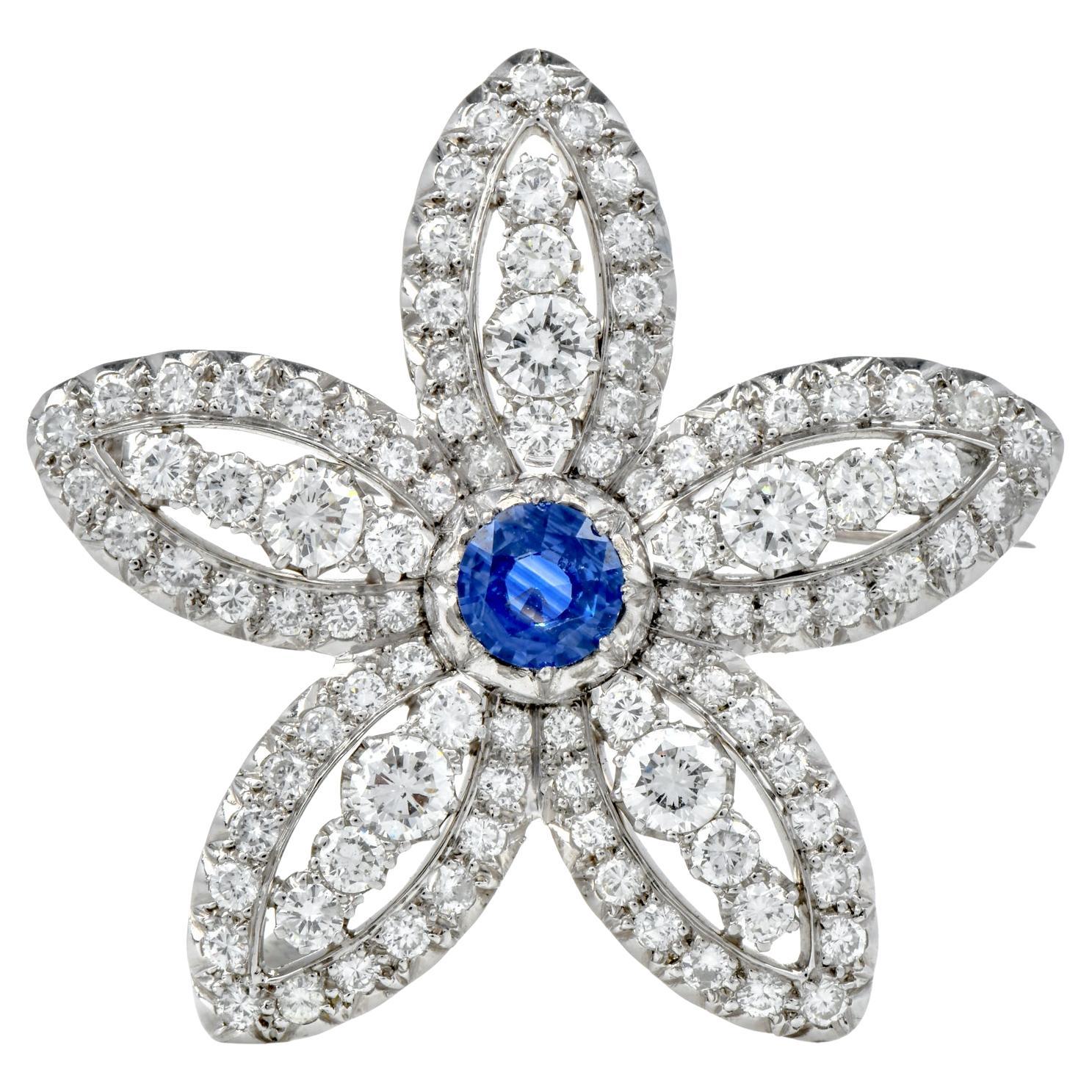 Alfiler vintage GIA Zafiro azul Diamante Platino Estrella Flor en venta
