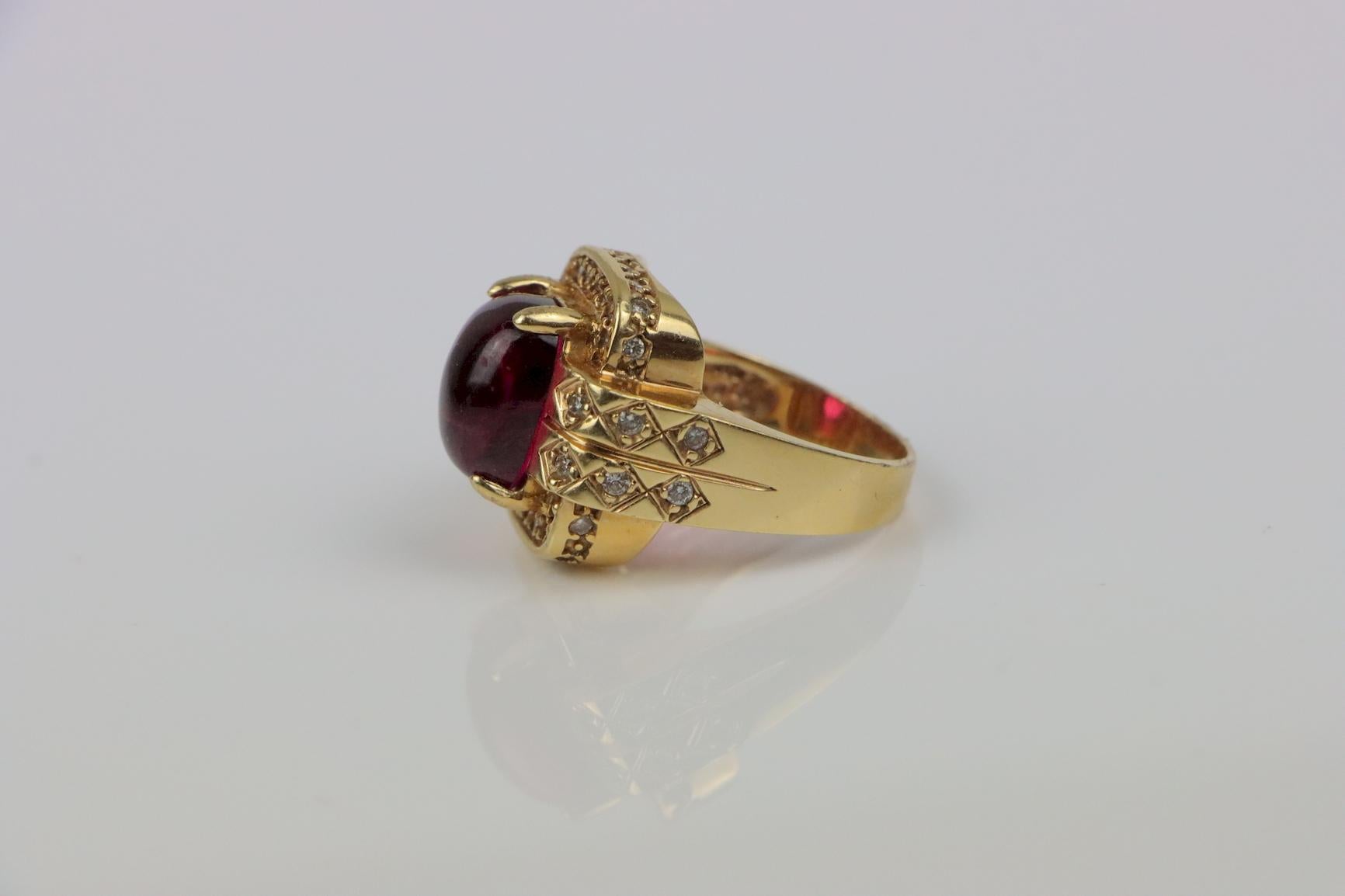 Cabochon Vintage GIA Certified 14K Gold Rubellite Tourmaline & Diamond Ring For Sale