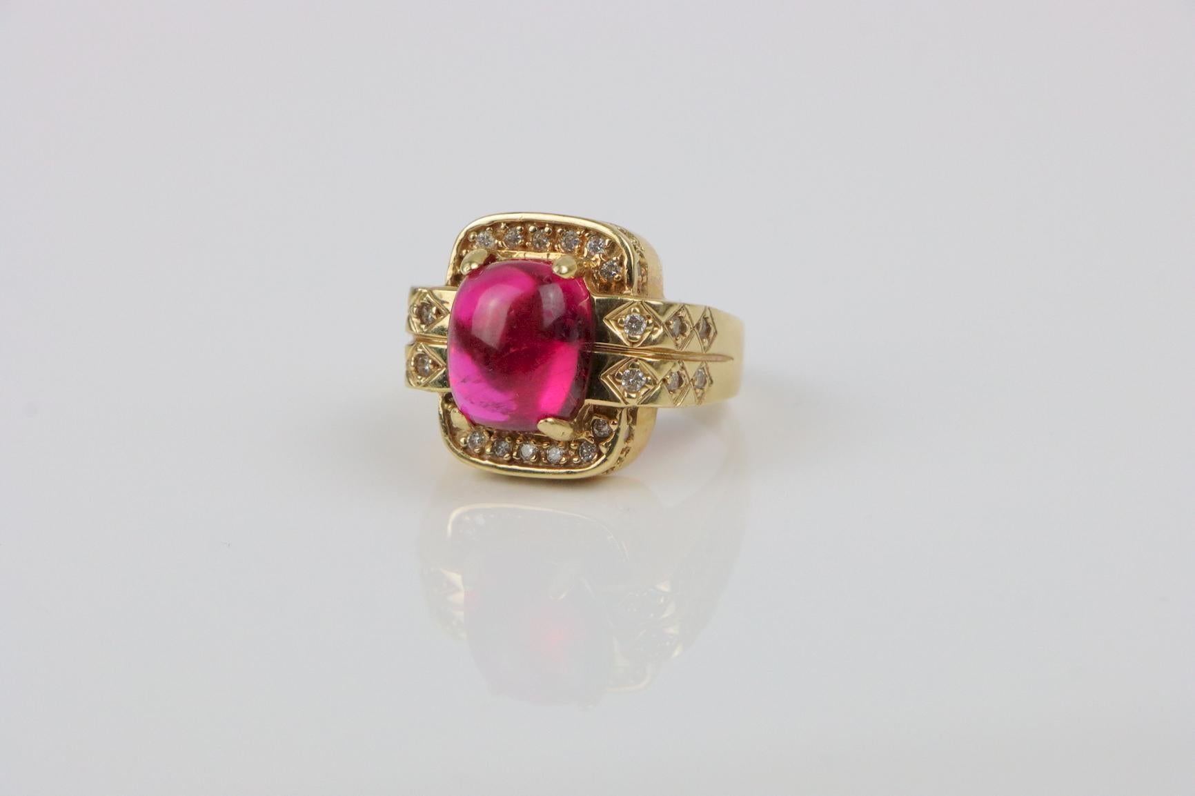Vintage GIA Certified 14K Gold Rubellite Tourmaline & Diamond Ring In Good Condition For Sale In Flushing, NY