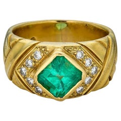 Vintage GIA Certified 1ct Columbian Emerald Bezel Set Ring with diamonds