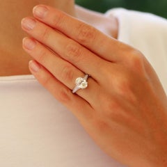 Vintage GIA Certified 2.01ct Oval Cut Diamond Ring Set in Platinum