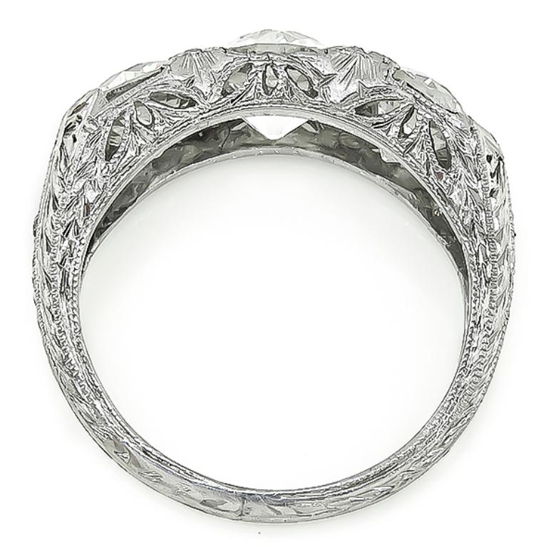 Anniversary-Ring aus Platin mit GIA-zertifiziertem Diamant (Alteuropäischer Schliff) im Angebot