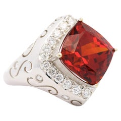 18 Karat Weißgold Ring mit GIA-zertifiziertem orangefarbenem Spessartin-Granat und Diamant