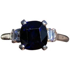 Vintage GIA Ceylon Platinum Natural Sapphire and Diamond Ring 2.47 Carat 3.7g