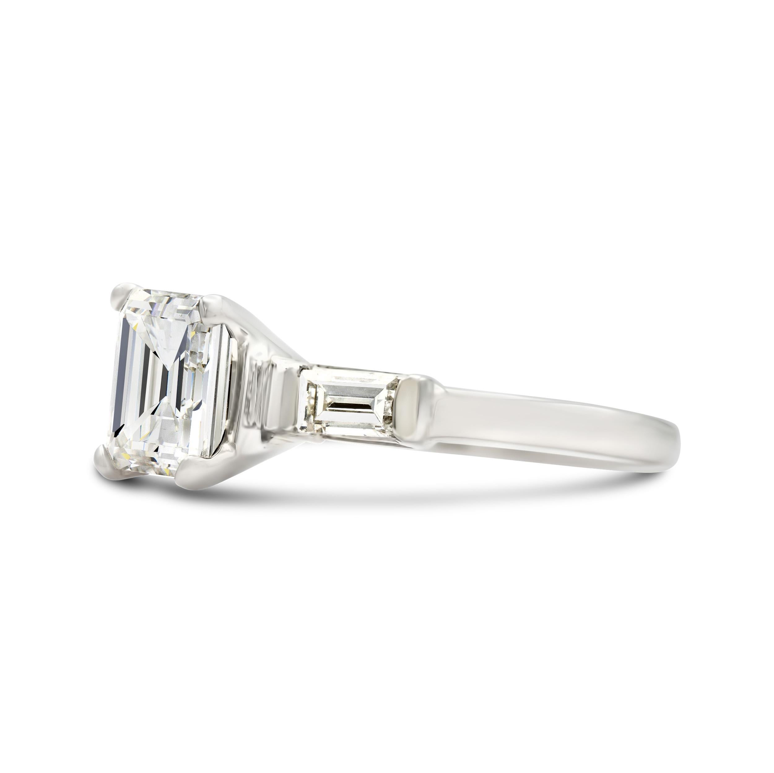 Women's Vintage GIA F VS2 Mid-Century 1.58 Ct. Emerald Cut Engagement Ring in Platinum For Sale