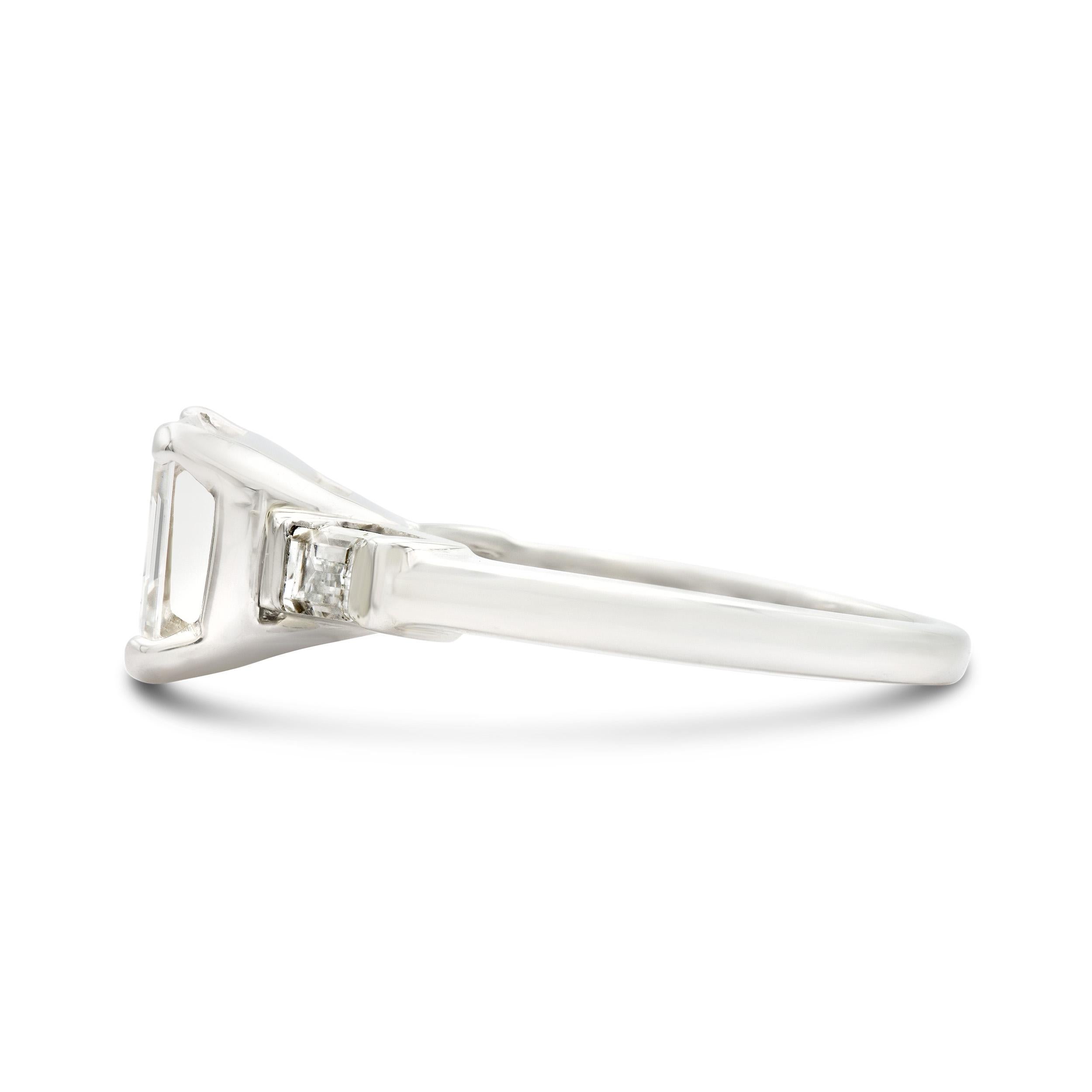 Vintage GIA F VS2 Mid-Century 1.58 Ct. Emerald Cut Engagement Ring in Platinum For Sale 1