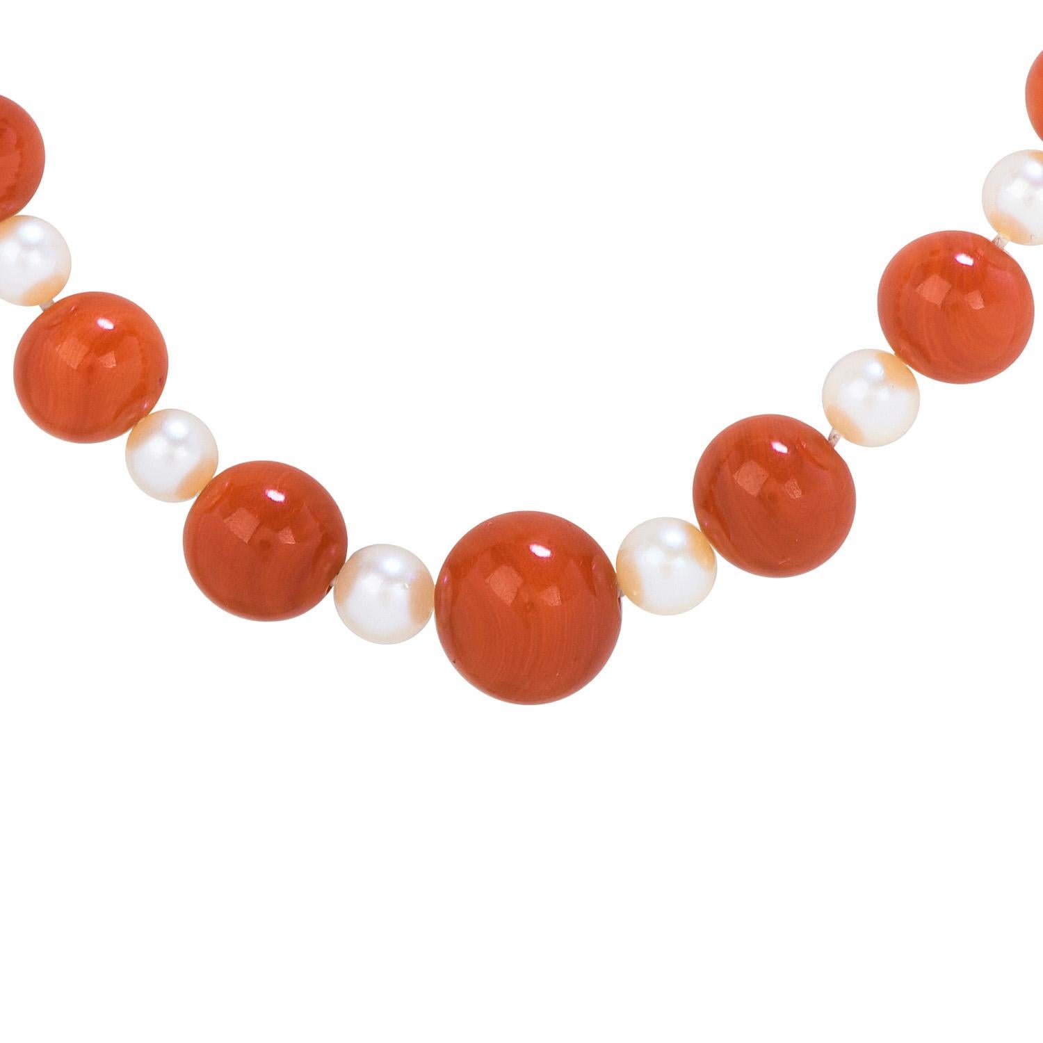 Vintage GIA natürlichen roten Korallen Perle 14k Gold abgestufte lange Perlen NeckLace (Retro)