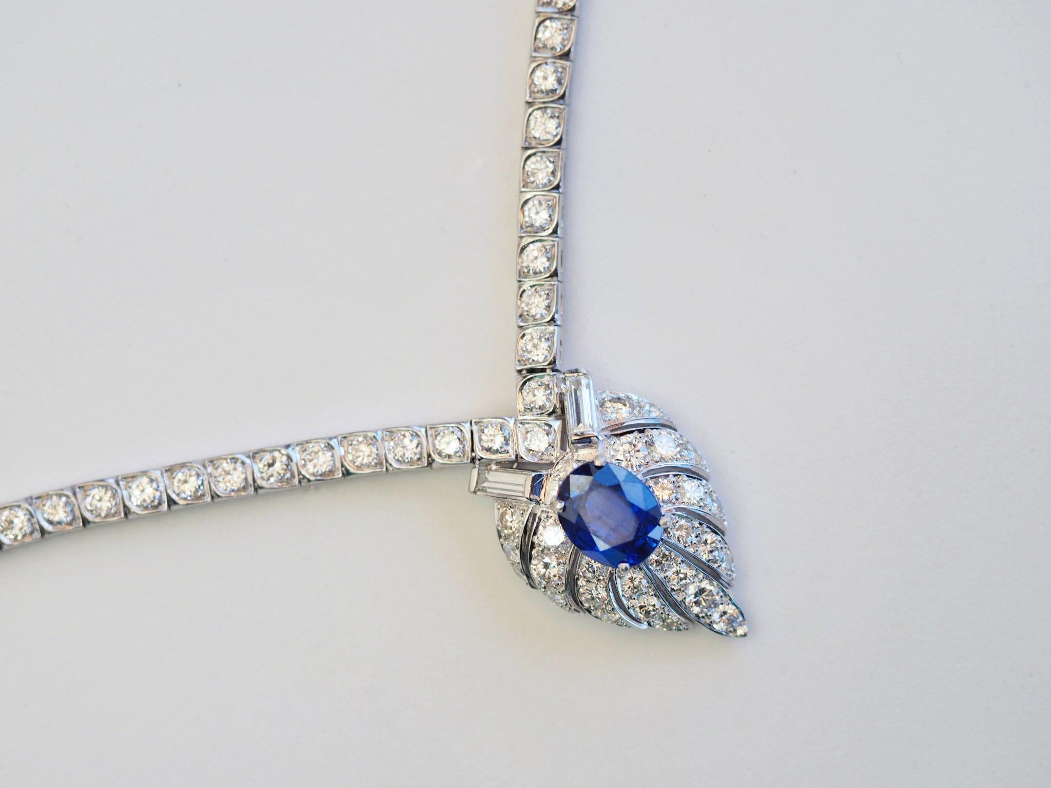 Vintage GIA Sapphire and Diamond Necklace in Platinum In Excellent Condition For Sale In Addison, TX