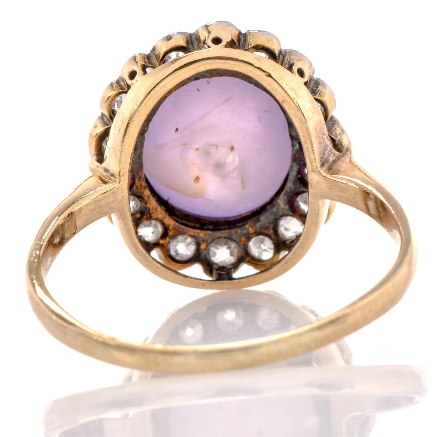 Cabochon Vintage GIA Star Sapphire 6.00cts Diamond 18K Gold Halo Ring For Sale