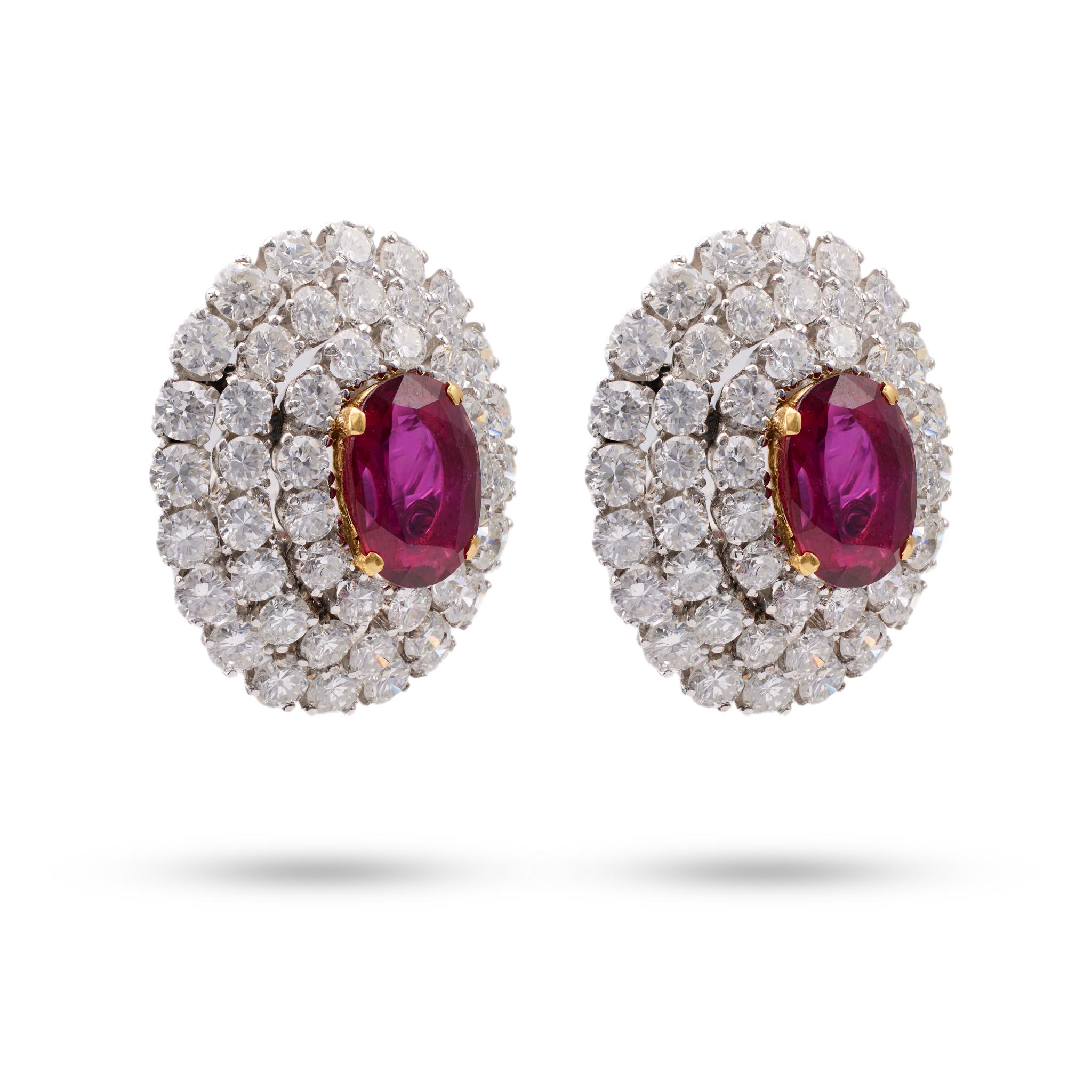 Vintage GIA Thai No Heat Ruby Diamond 18k Gold Earrings In Excellent Condition For Sale In Beverly Hills, CA