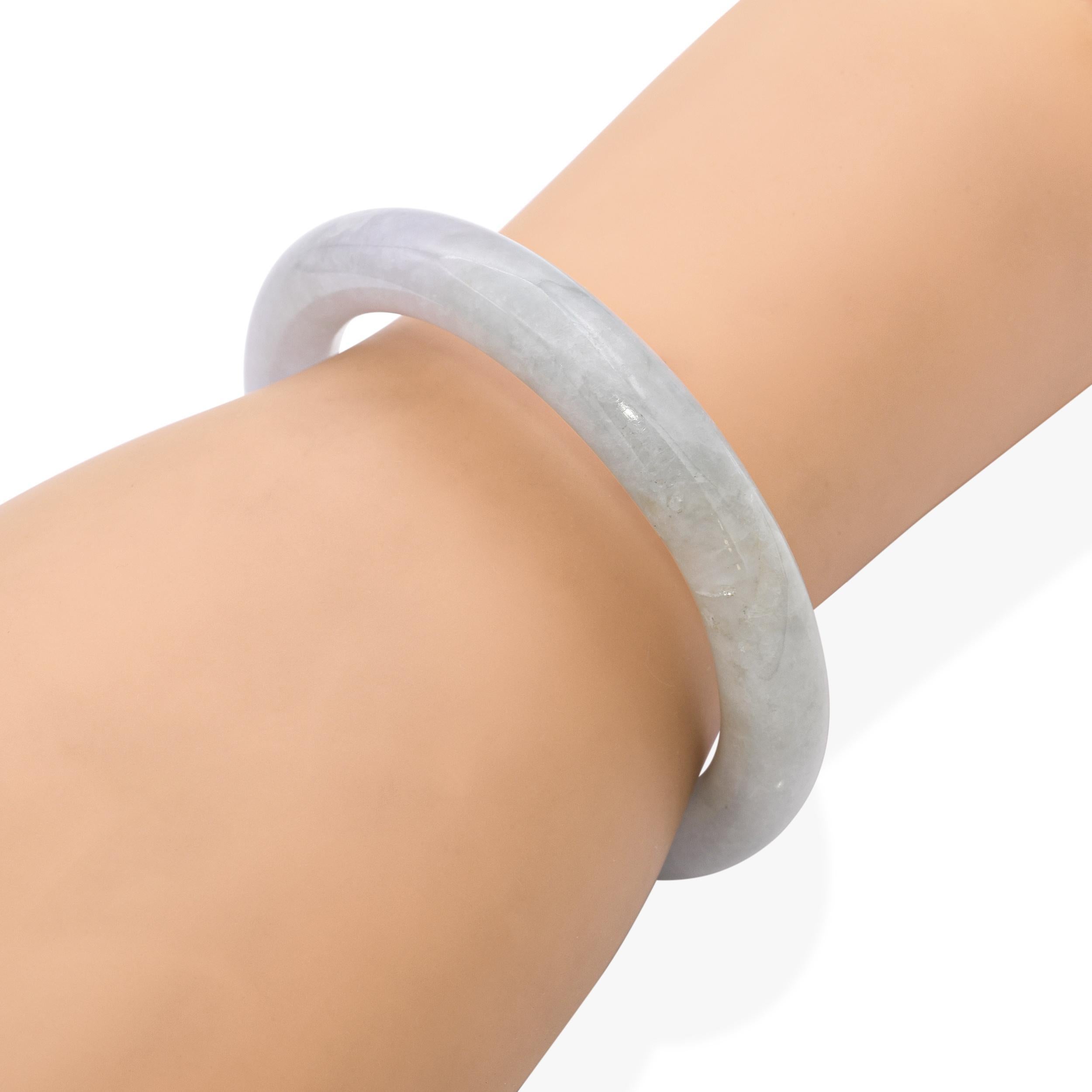 Taglio rotondo Bracciale di giada vintage GIA di tipo A in vendita