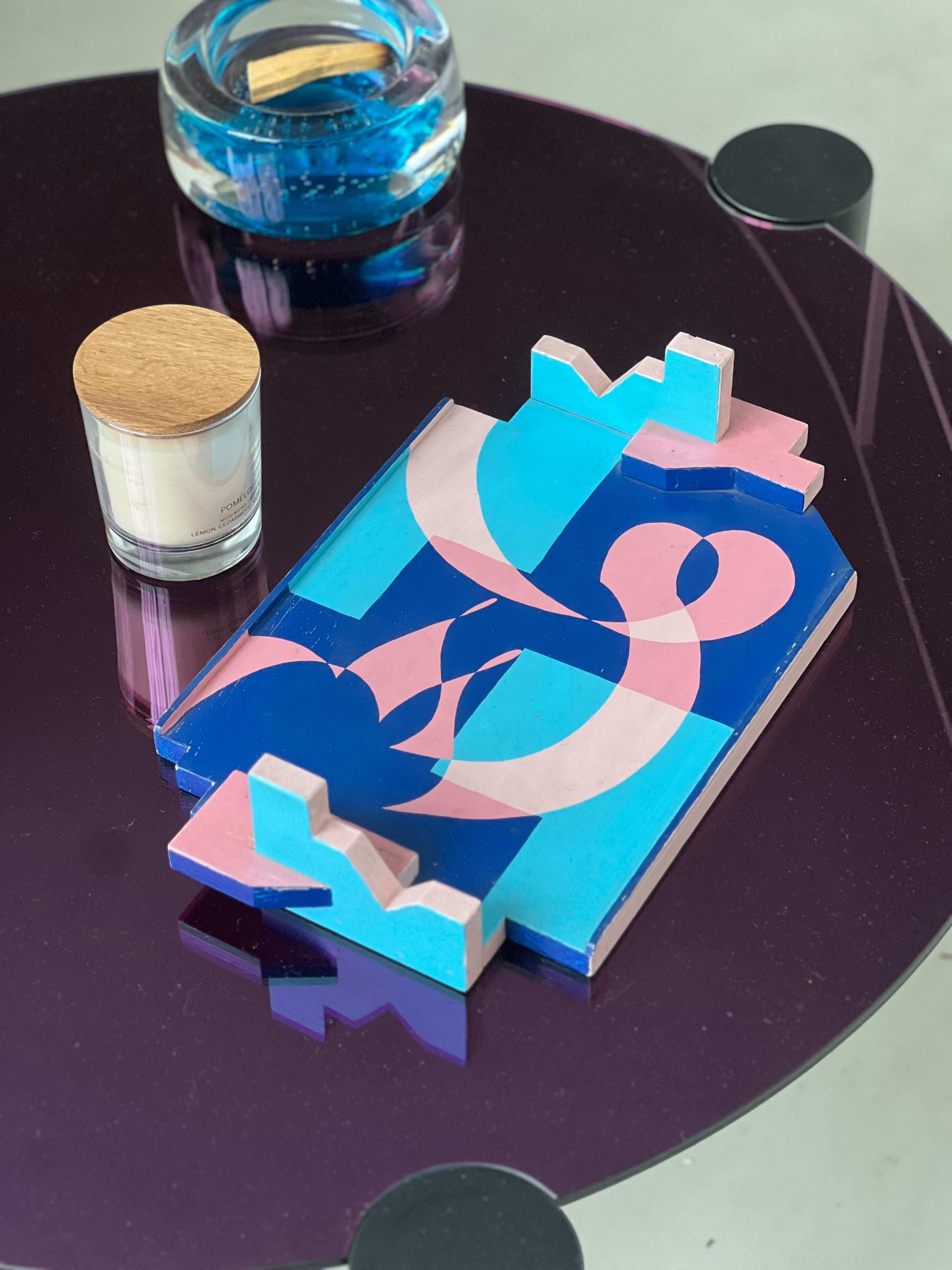 Bandeja vintage de madera pintada a mano de Giacomo Balla realizada por la Condesa Ugolini en los años 90 Madera en venta