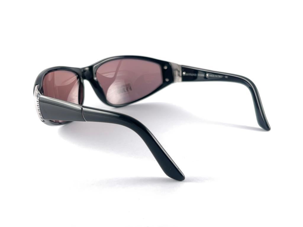 Vintage Gianfranco Ferre Gff 310 Black & Silver Details Made In Italy Sunglasses For Sale 4