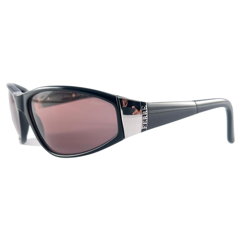 Vintage Gianfranco Ferre Gff 310 Black & Silver Details Made In Italy Sunglasses For Sale