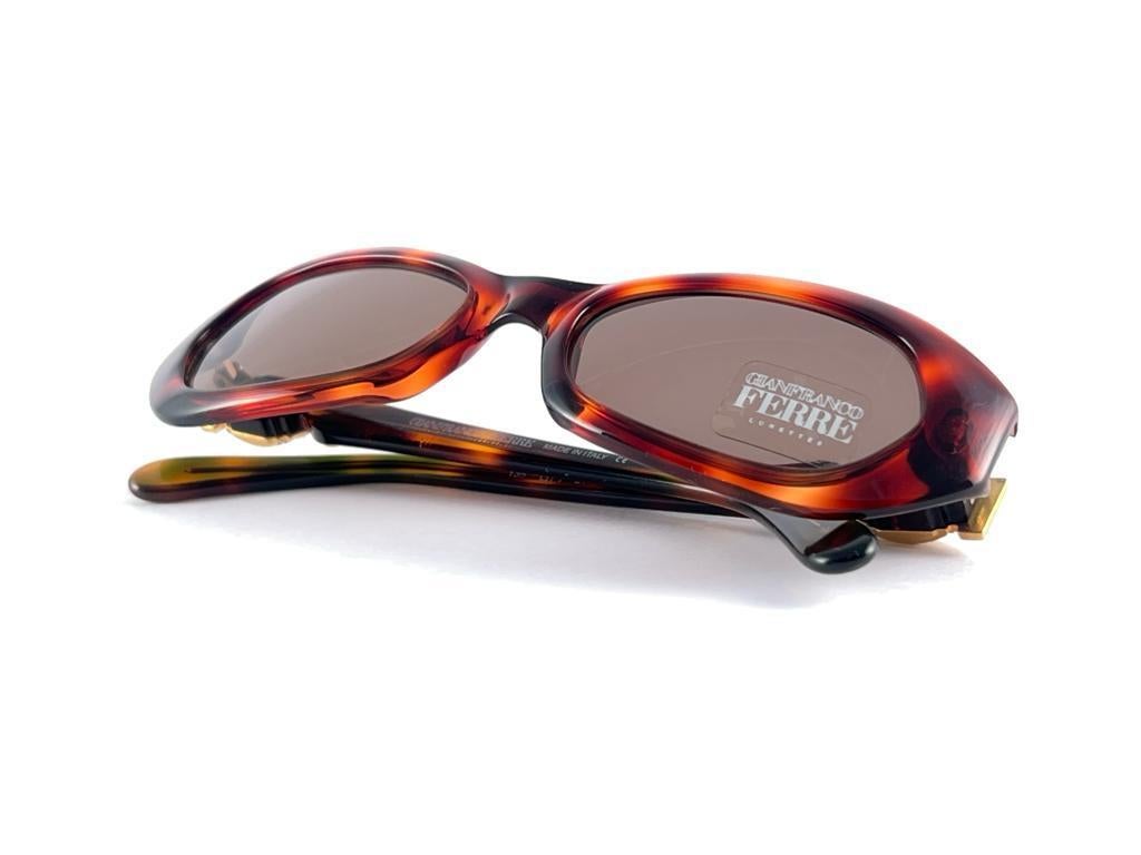 Vintage Gianfranco Ferre Gff 377 Oval Tortoise & Rhinestones Gold Sunglasses For Sale 8