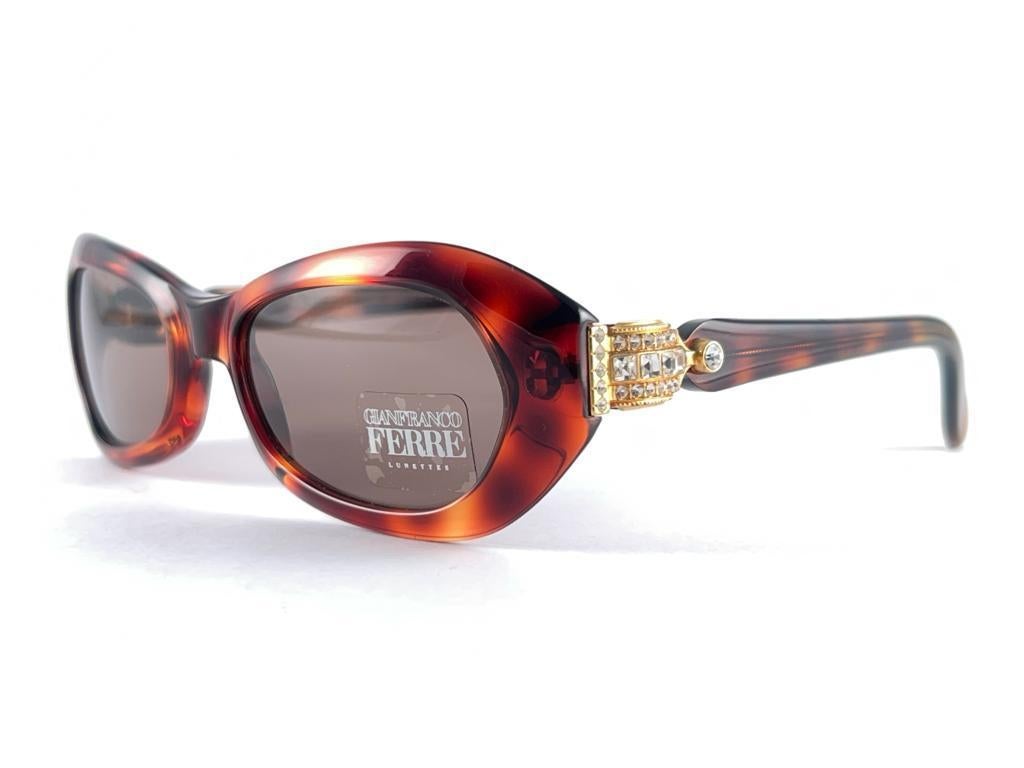Black Vintage Gianfranco Ferre Gff 377 Oval Tortoise & Rhinestones Gold Sunglasses For Sale