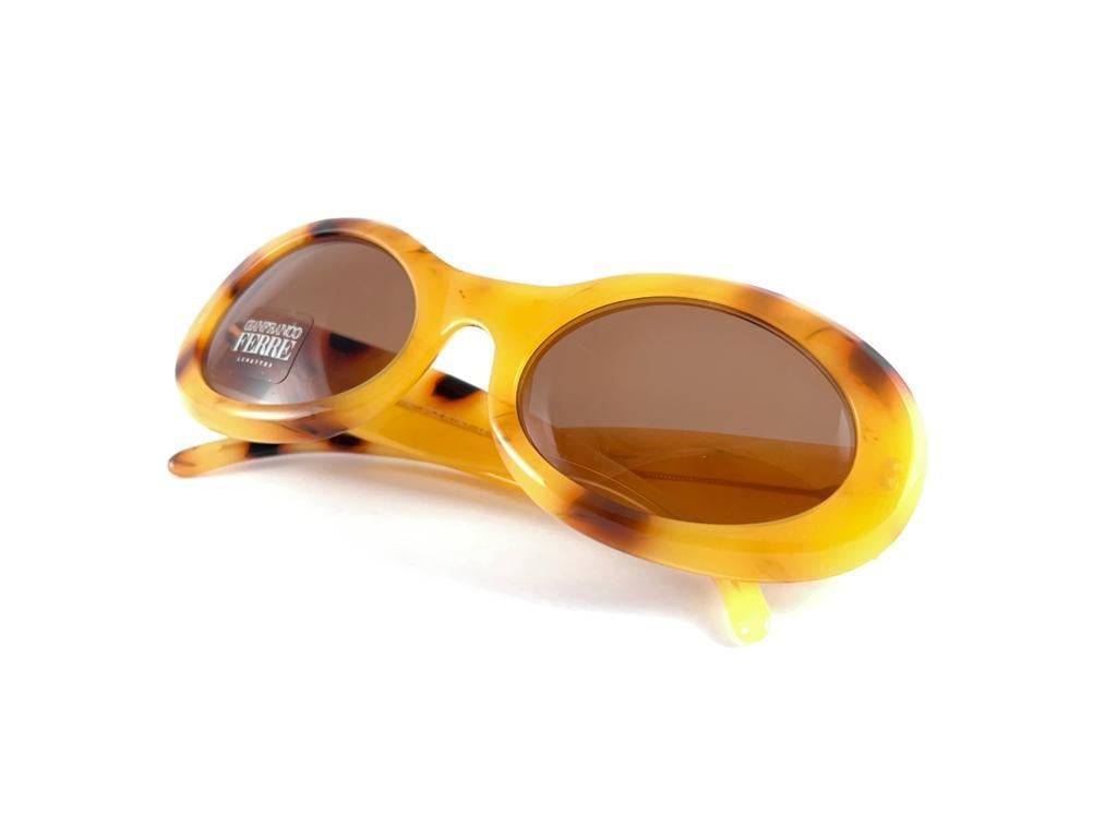 Vintage Gianfranco Ferre Gff 387 Oval Yellow Tortoise Sunglasses 1990'S Italy For Sale 5