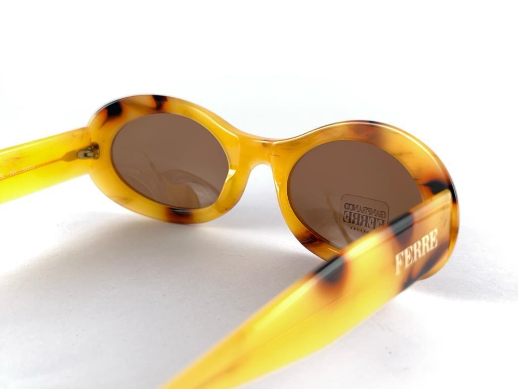 Vintage Gianfranco Ferre Gff 387 Oval Yellow Tortoise Sunglasses 1990'S Italy For Sale 2
