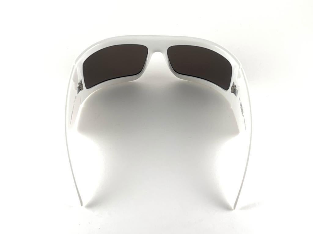  Vintage Gianfranco Ferré GFF65906 Full Mask 1990's Italy Sunglasses For Sale 2