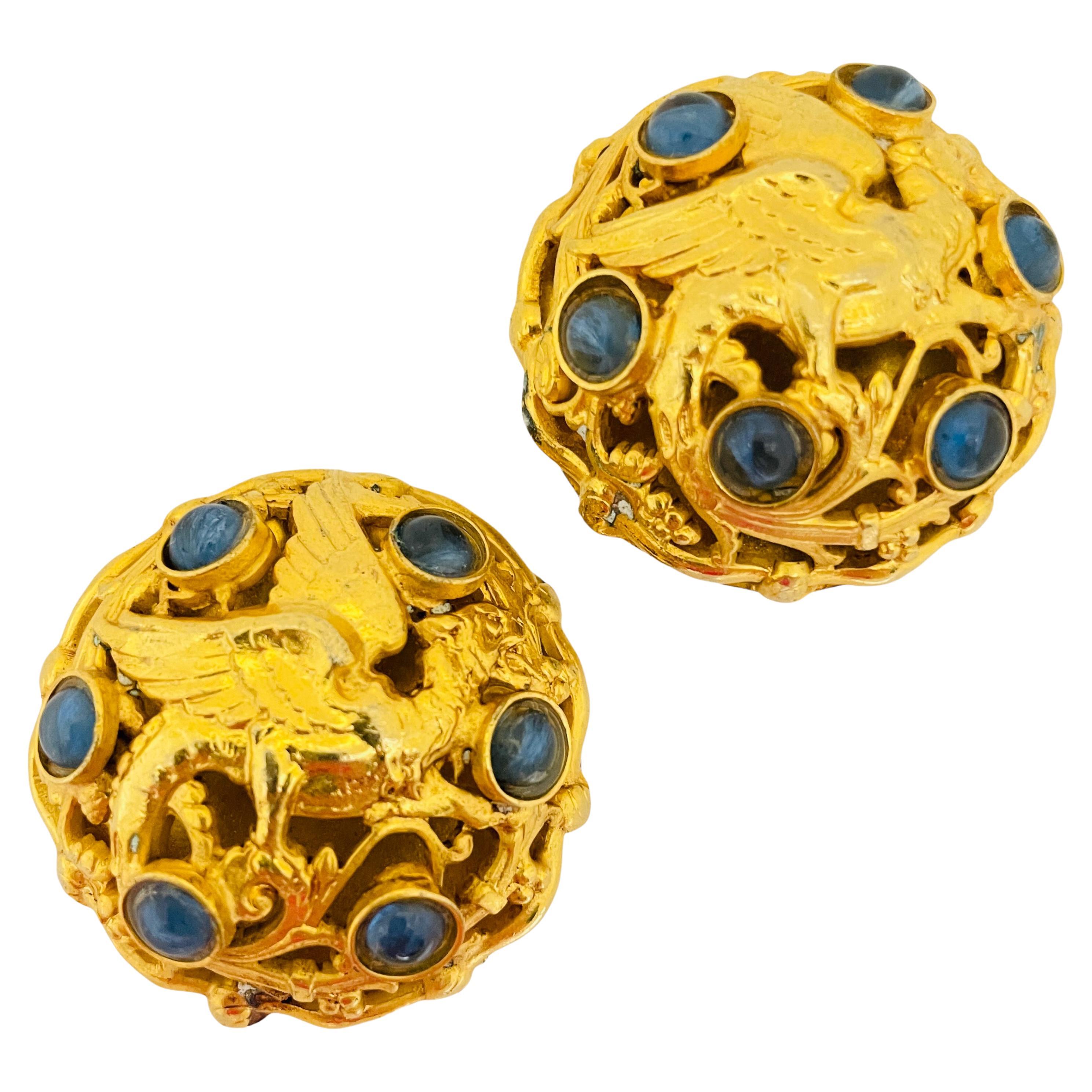 GIANFRANCO FERRE ITALY Gold gripoix Drachen Laufsteg Clip-On-Ohrringe im Angebot