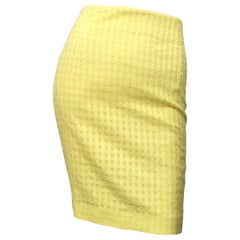 Mini-jupe crayon vintage en coton jaune canari Gianni Versace, années 1990, taille 42/6