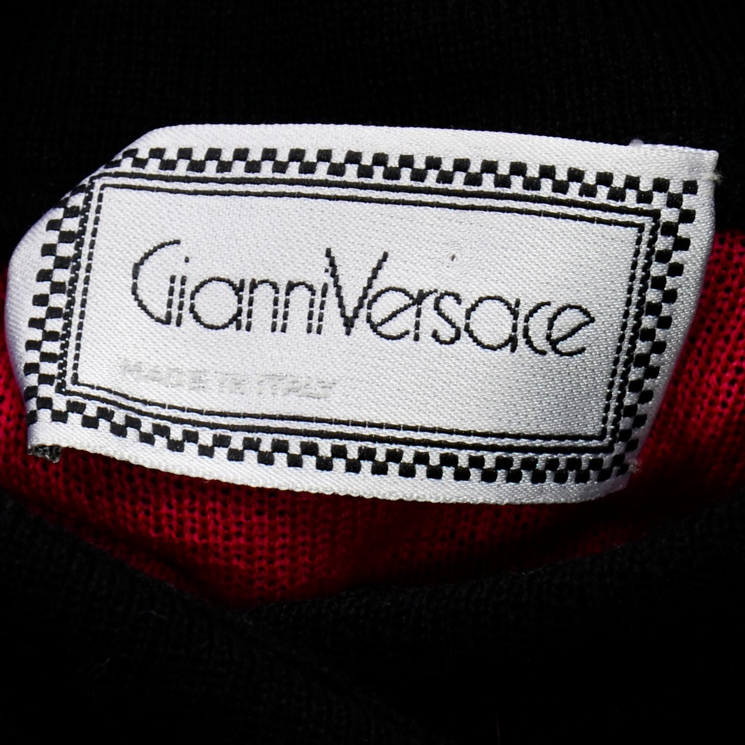 Vintage Gianni Versace Abstract Baroque Print Wool Pullover Sweater For Sale 4