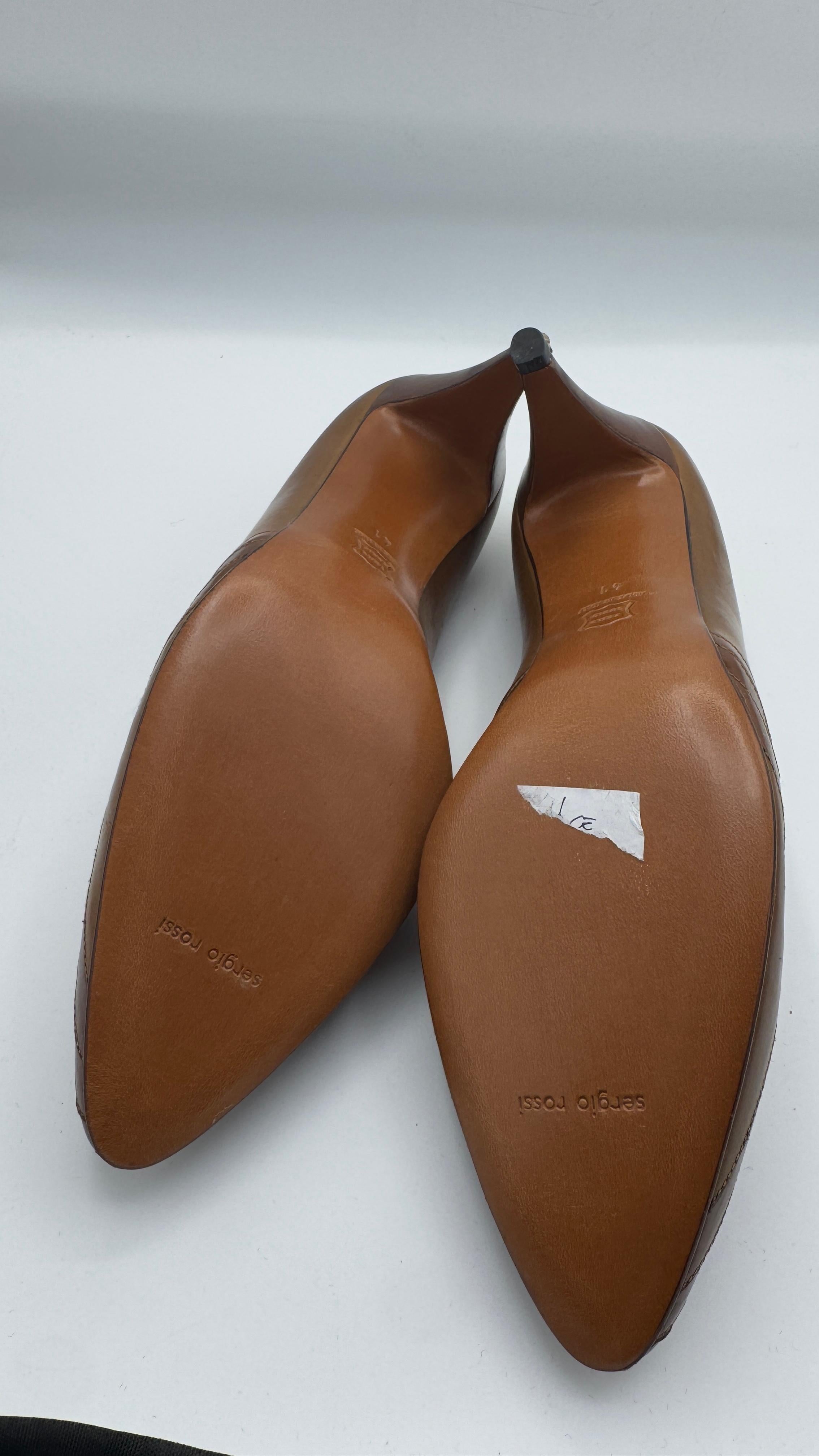 Vintage Gianni Versace Brown Leather Pumps - ¡Sin aranceles, lo pagamos nosotros! en venta 4