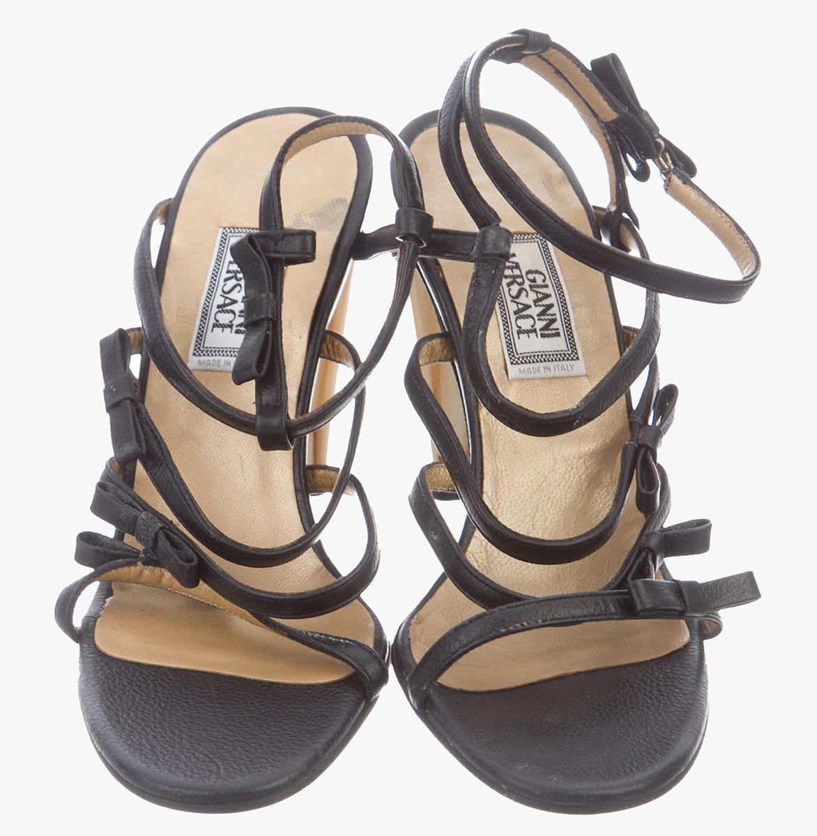 Vintage Gianni Versace Kegelabsatz Sandalen Damen im Angebot