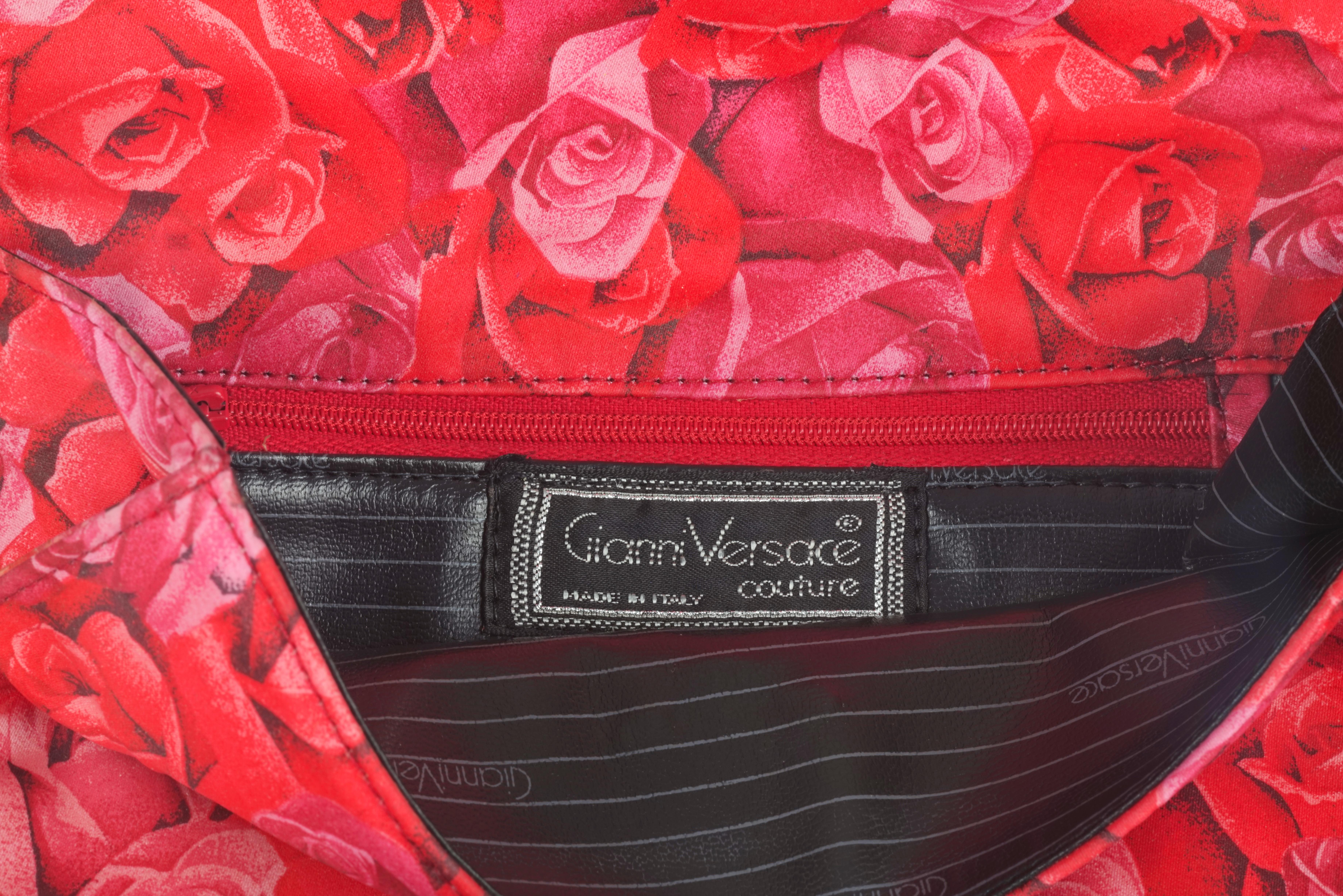 Vintage GIANNI VERSACE COUTURE Rose Print Silk Tassel Clutch Bag For Sale 4