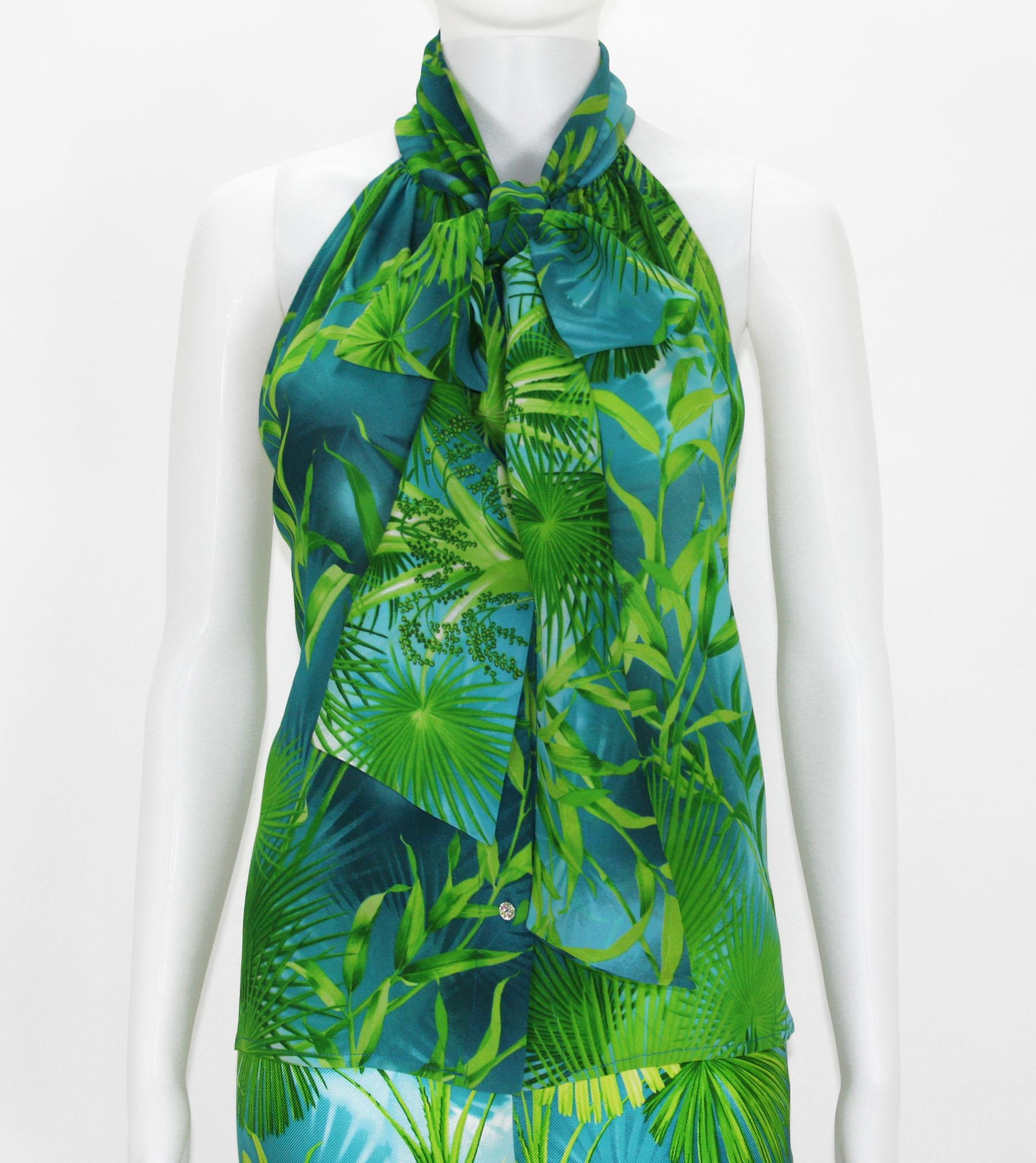 Vintage Gianni Versace Couture Runway S/S 2000 Jungle Print Silk Pant Suit It 44 For Sale 1