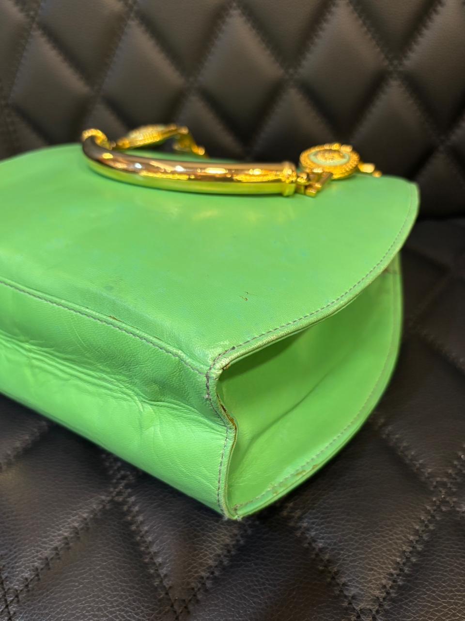 Vintage Gianni Versace Green Leather Medusa Handle Round Tote For Sale 8