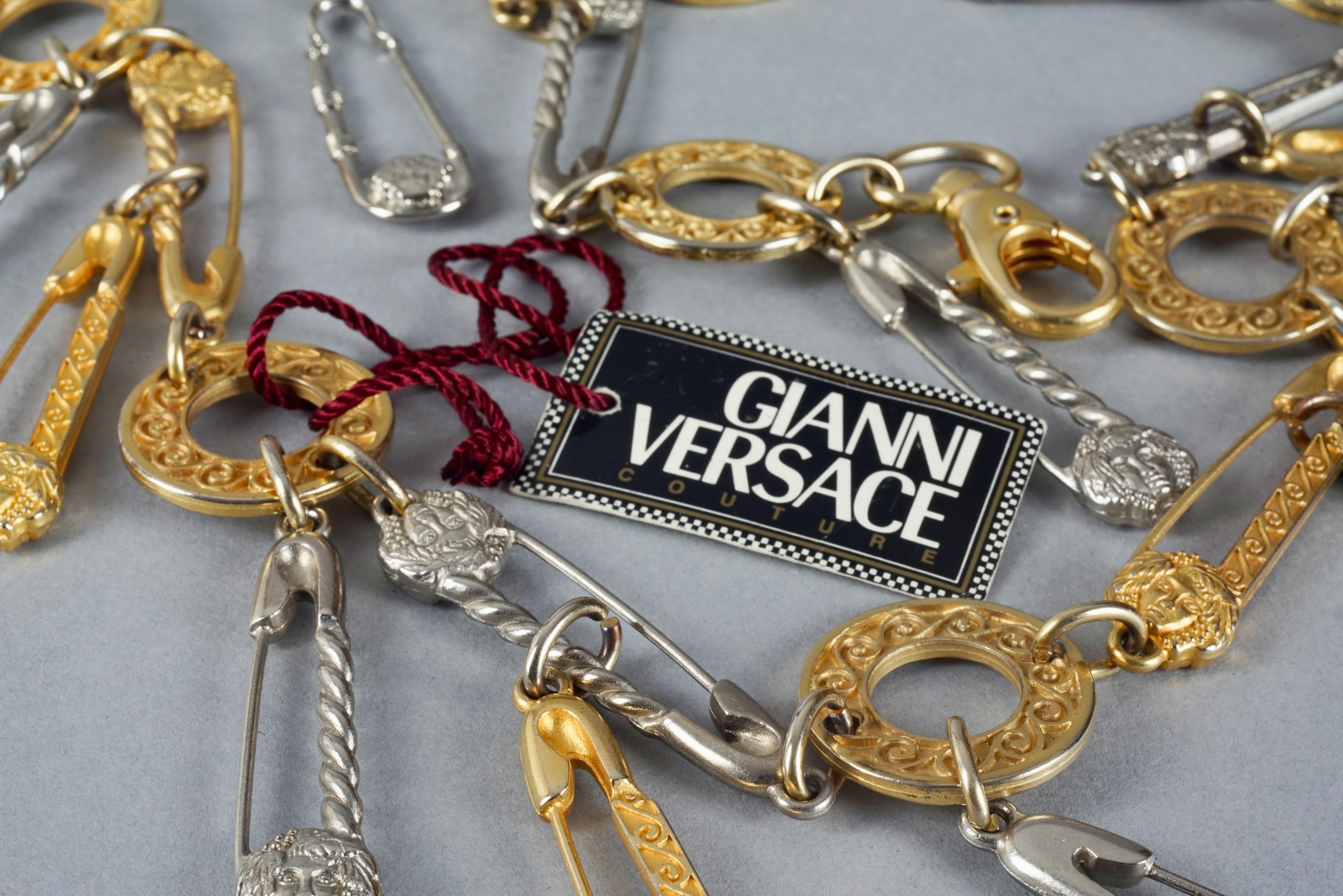 Vintage GIANNI VERSACE Iconic Medusa Safety Pin Necklace Belt For Sale 4