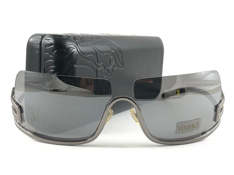 メンズ y2k 90s 00s VERSACE sunglasses archive