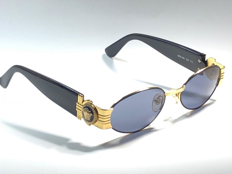 Vintage Gianni Versace Mod S81 Oval Small Sunglasses 1990's Made in Italy  at 1stDibs | replika clothing mod, versace s65l, versace s70