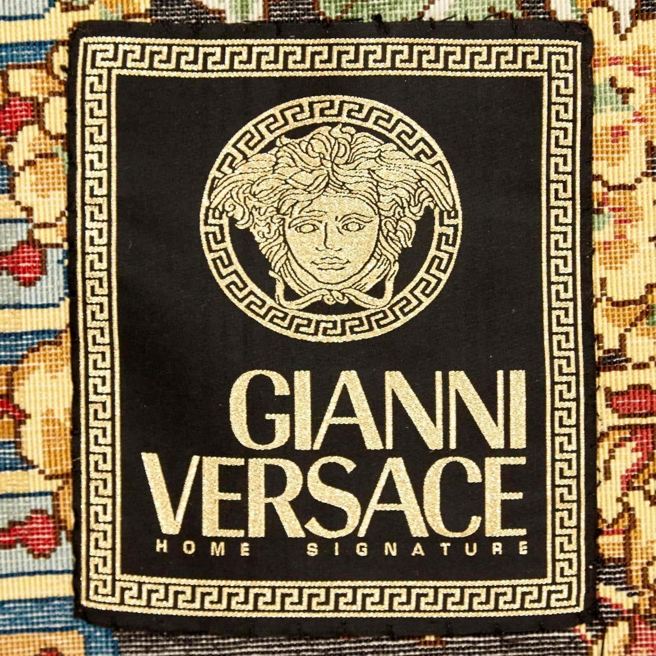 Gianni Versace: Mandarin's Garden Collection von Atelier Versace, Vintage-Seidenteppich im Angebot 9