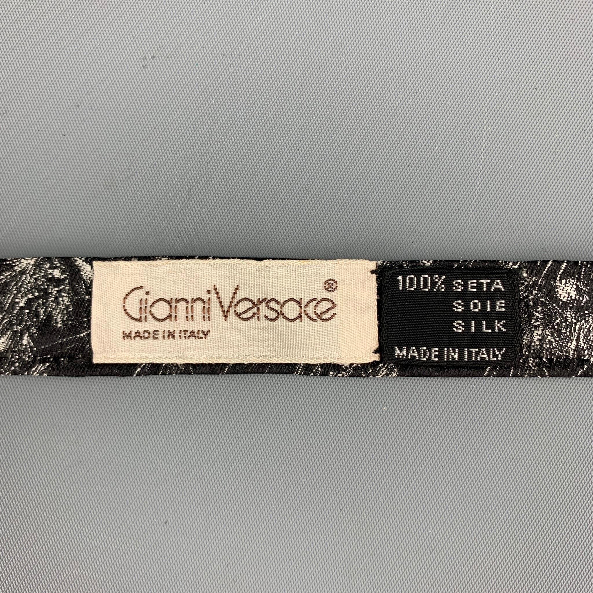 Vintage GIANNI VERSACE Silver & Black Jacquard Silk Cummerbund & Bow Tie Set In Excellent Condition In San Francisco, CA