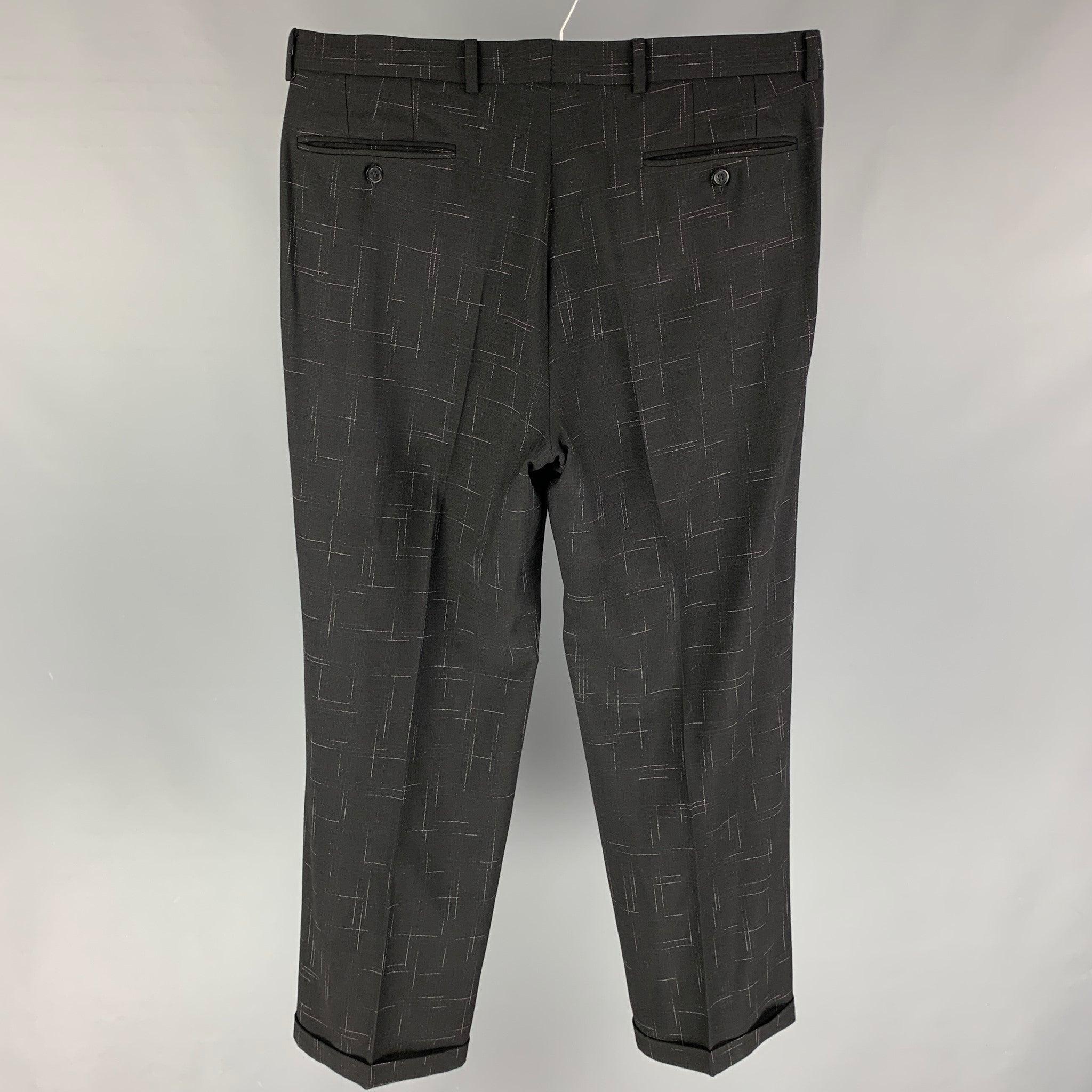 Vintage GIANNI VERSACE Size 36 Black Print Wool Dress Pants In Good Condition For Sale In San Francisco, CA