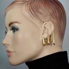 Pendientes modernistas vintage de triple gancho GIANNI VERSACE