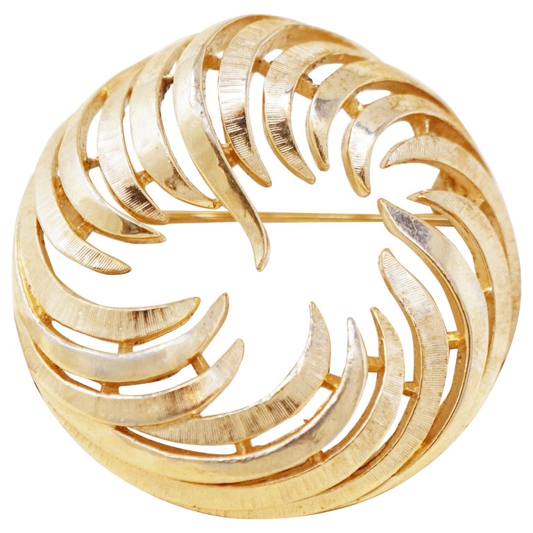 Vintage Gilded Abstract Circular Swirl Brooch by Crown Trifari, 1950s For  Sale at 1stDibs