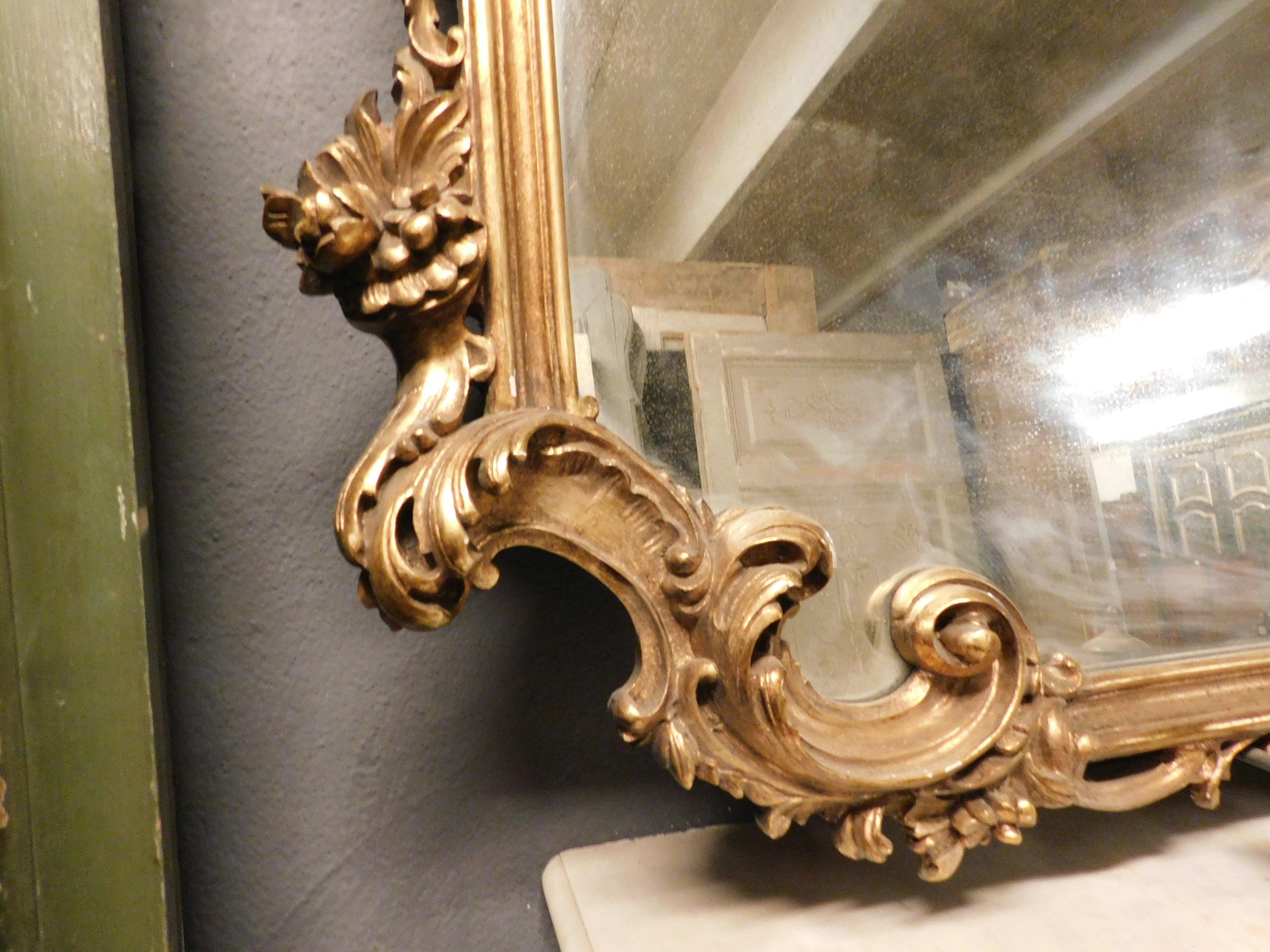 Gilt Vintage Gilded and Richly Carved Mirror, Rectangular, 20th Century Italy