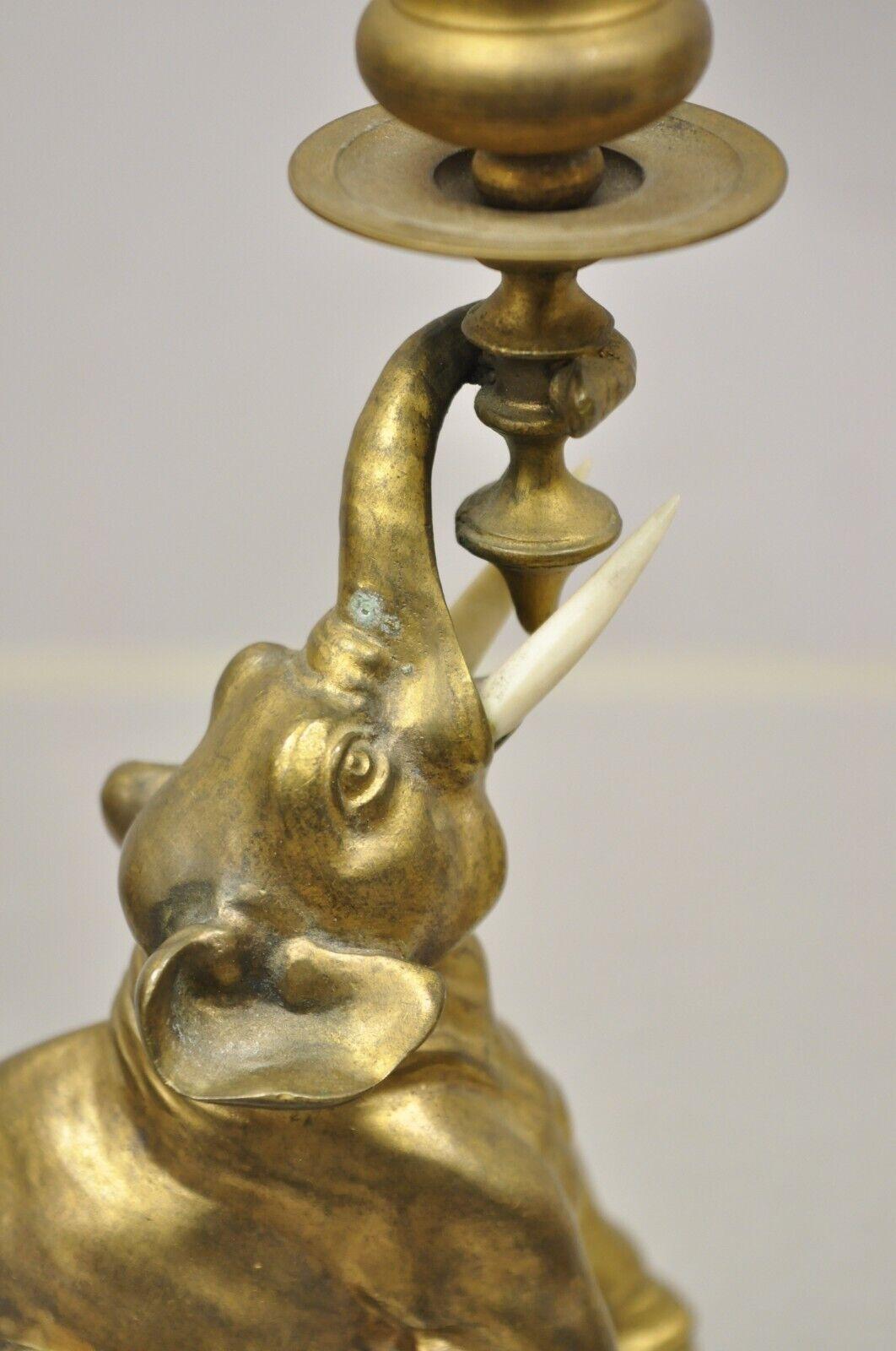 Vintage Vergoldetes Messing Bronze Figural Elefant Kleine Kerzenständer, ein Paar im Angebot 2