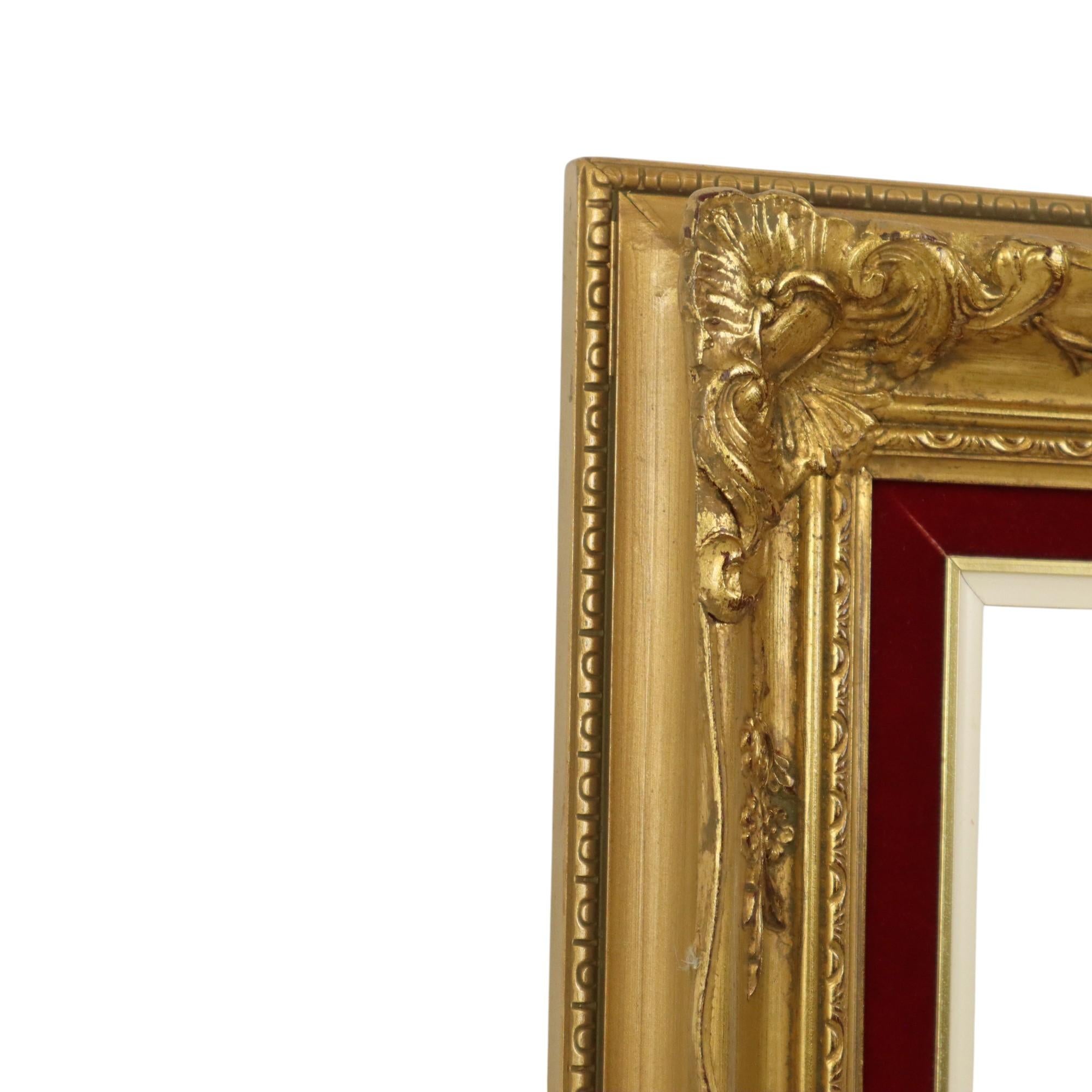 Vintage Gilded Frame Baroque Style Red Velvet Classic 66x56cm For Sale 7