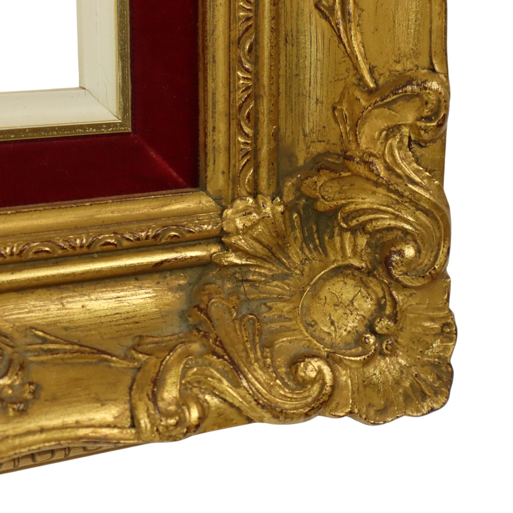 Vintage Gilded Frame Baroque Style Red Velvet Classic 66x56cm For Sale 9