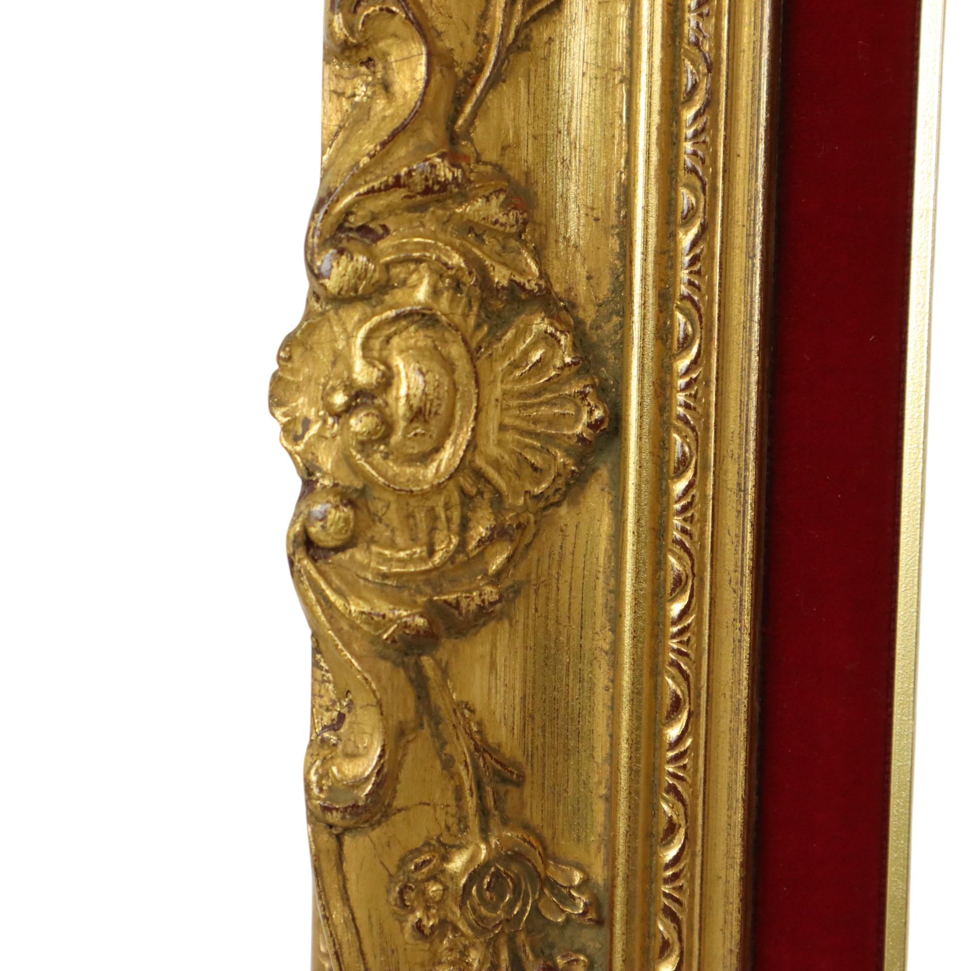 Vintage Gilded Frame Baroque Style Red Velvet Classic 66x56cm For Sale 11