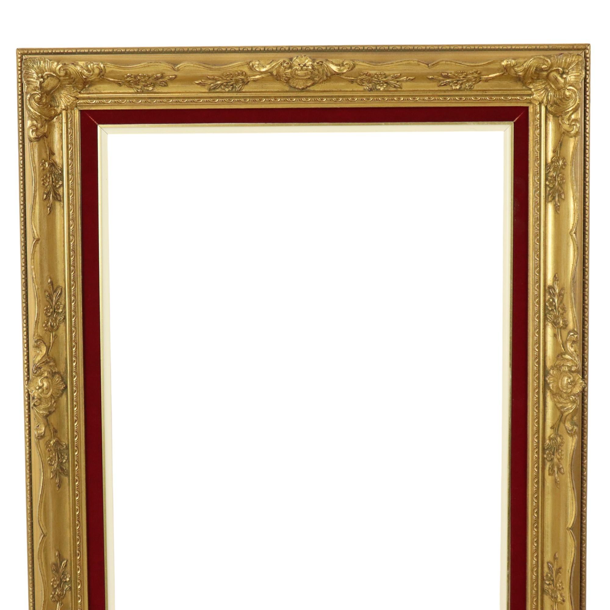 European Vintage Gilded Frame Baroque Style Red Velvet Classic 66x56cm For Sale